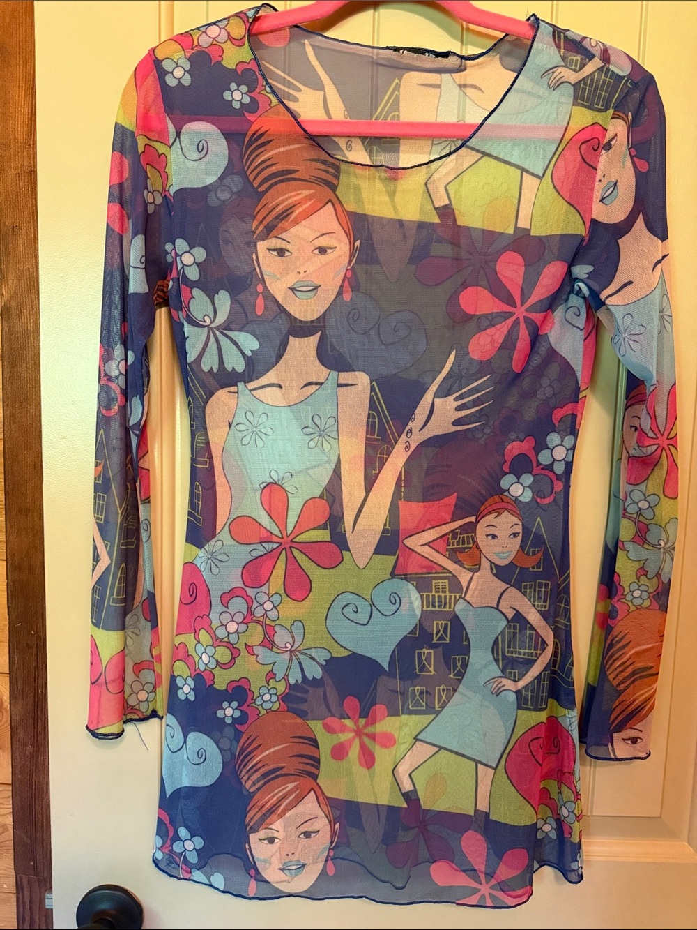 Colorful Retro Print Mesh Tunic Top